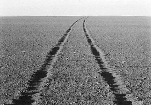 KEVIN O'CONNELL, TIRE TRACKS ED. 5/25
platinum print