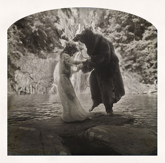 KAHN + SELESNICK, MAEVE AND THE DANCING BAT Ed, 5
pigment print