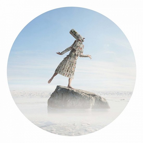 KAHN + SELESNICK, PULCINELLA ON A ROCK Ed. 5
pigment print face-mounted on round acrylic sheet